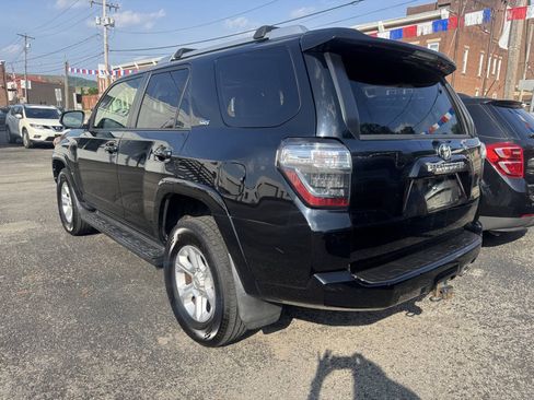 Used 2016 Toyota 4Runner SR5 Premium AWD/4WD image 7
