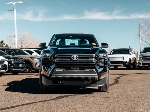 Used 2026 Toyota Tacoma SR5 image 2