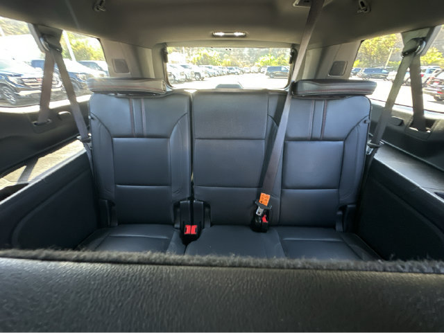 Used 2024 Chevrolet Suburban RST w/ Luxury Package AWD/4WD image 16