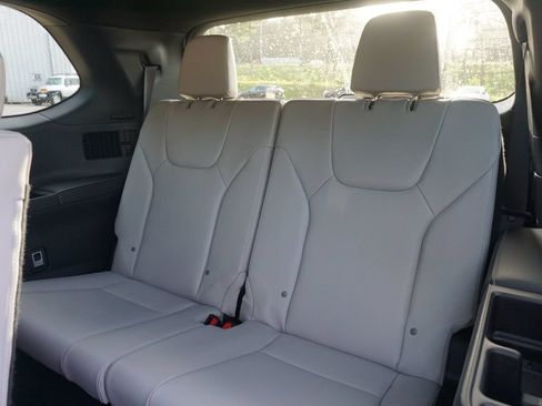 Used 2025 Lexus TX 350 AWD w/ Technology Package image 18