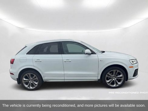 Used 2018 Audi Q3 2.0T Premium Plus w/ Premium Plus Package FWD image 4