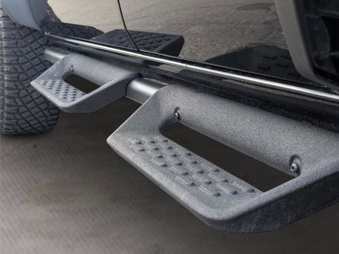 Used 2024 Ford Bronco Wildtrak image 39