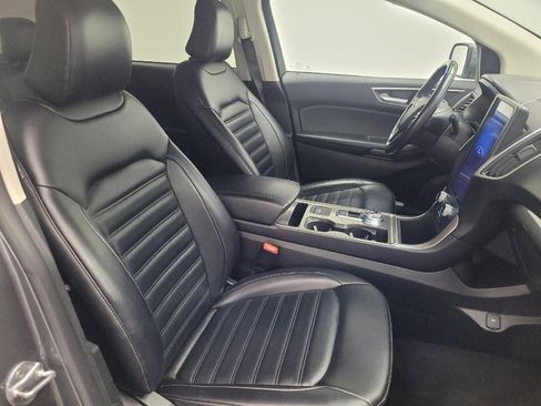 Used 2023 Ford Edge SEL image 21