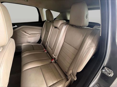 Used 2015 Ford Escape Titanium FWD image 19