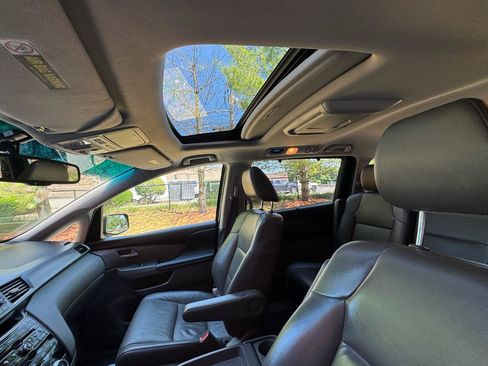 Used 2012 Honda Odyssey EX-L image 9