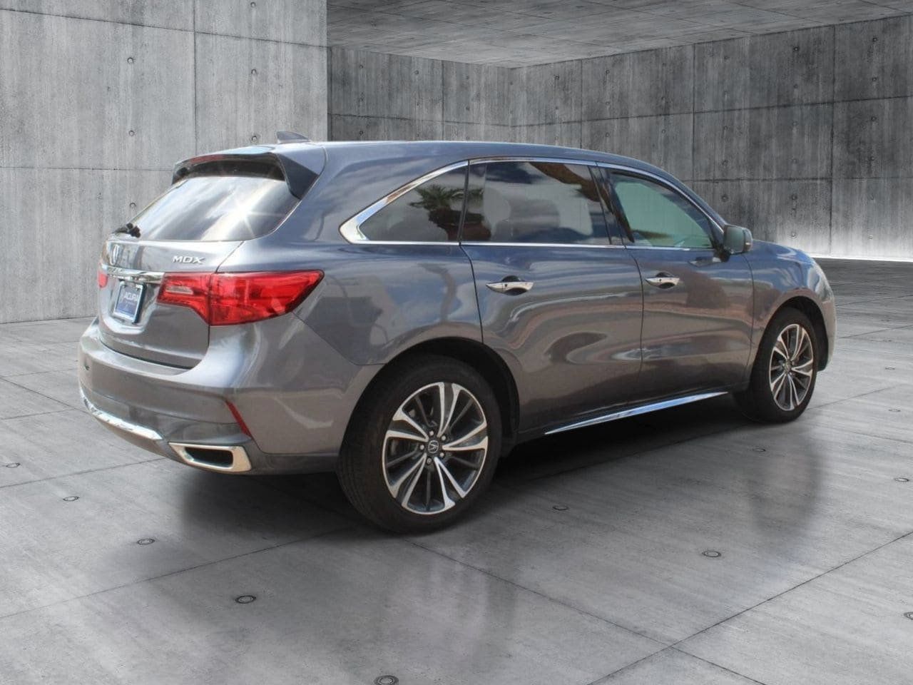 Used 2020 Acura MDX w/ Technology Package FWD image 5