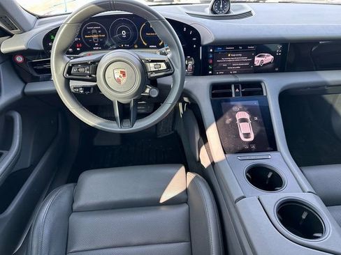 Used 2020 Porsche Taycan 4S image 17