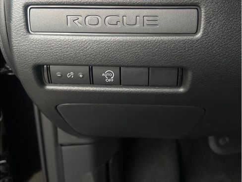 New 2026 Nissan Rogue S image 18