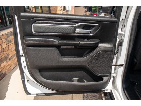Used 2023 RAM 1500 Big Horn AWD/4WD image 17
