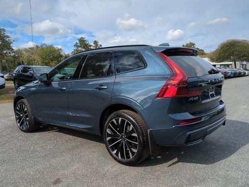 New 2026 Volvo XC60 B5 Ultra w/ Climate Package image 6