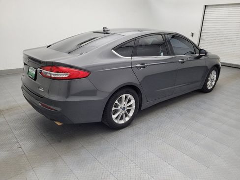 Used 2020 Ford Fusion SE FWD image 10