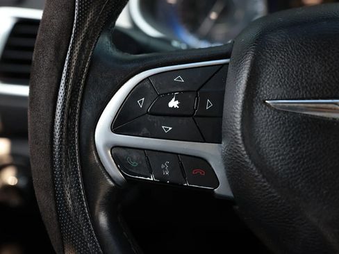 Used 2015 Chrysler 200 Limited w/ Convenience Group FWD image 27
