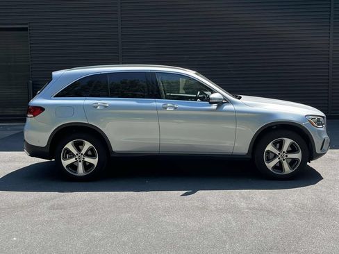 Used 2022 Mercedes-Benz GLC 300 4MATIC w/ Premium Package Lite image 6