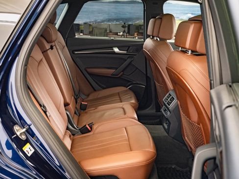 Used 2018 Audi Q5 2.0T Premium Plus w/ Premium Plus Package image 34