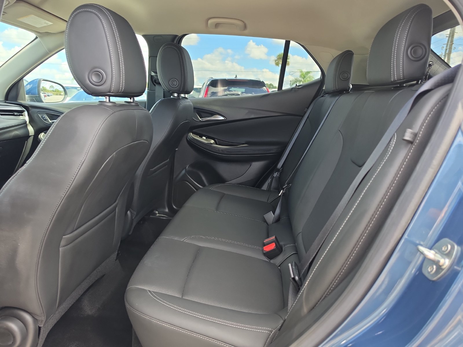 Used 2024 Buick Encore GX Sport Touring FWD image 13