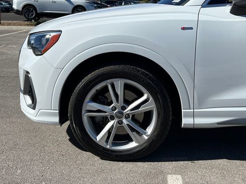 Used 2020 Audi Q3 2.0T Premium w/ Convenience Package image 27