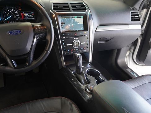 Used 2016 Ford Explorer Sport w/ Equipment Group 401A image 18