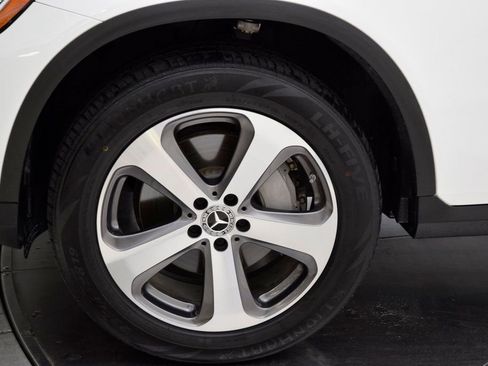 Used 2022 Mercedes-Benz GLC 300 image 12