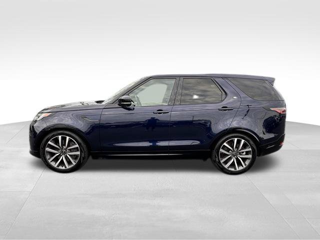 Used 2023 Land Rover Discovery S R-Dynamic AWD/4WD image 3
