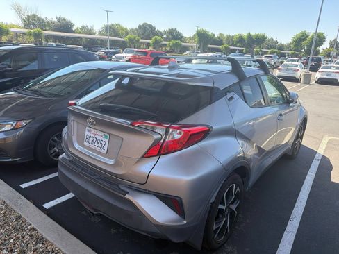 Certified 2018 Toyota C-HR XLE FWD image 7