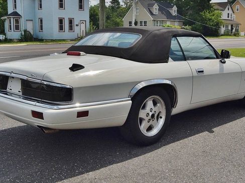 Used 1995 Jaguar XJS 4.0 Convertible image 11