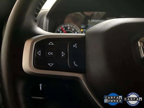 Used 2024 RAM 2500 Big Horn w/ Safety Group image 32