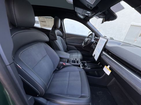 New 2025 Ford Mustang Mach-E GT image 27