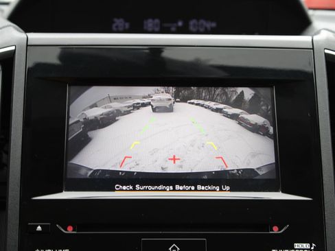 Used 2019 Subaru Crosstrek 2.0i Premium image 14