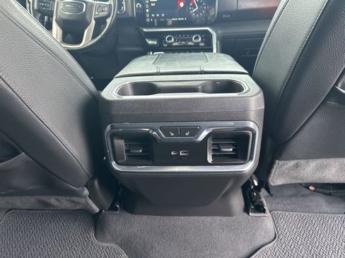Used 2023 GMC Sierra 1500 Denali w/ Denali Reserve Package AWD/4WD image 25