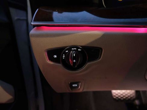 Used 2019 Mercedes-Benz E 300 4MATIC w/ Premium 1 Package image 38