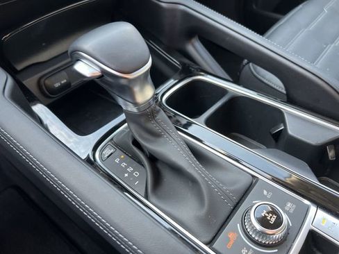 Certified 2025 Kia Telluride SX Prestige image 20