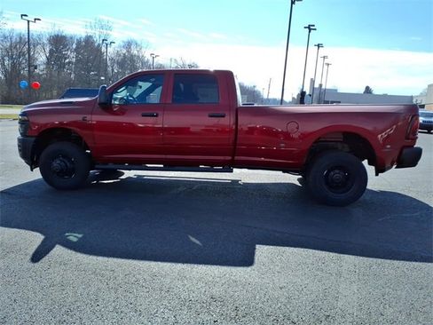 New 2026 RAM 3500 Tradesman image 4