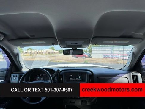 Used 2018 GMC Sierra 2500 4x4 Crew Cab w/ Sierra Convenience Package image 14