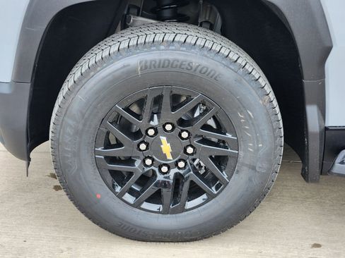 New 2026 Chevrolet Silverado EV LT image 8