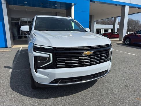 New 2026 Chevrolet Tahoe High Country w/ Sun And Tow Package image 2