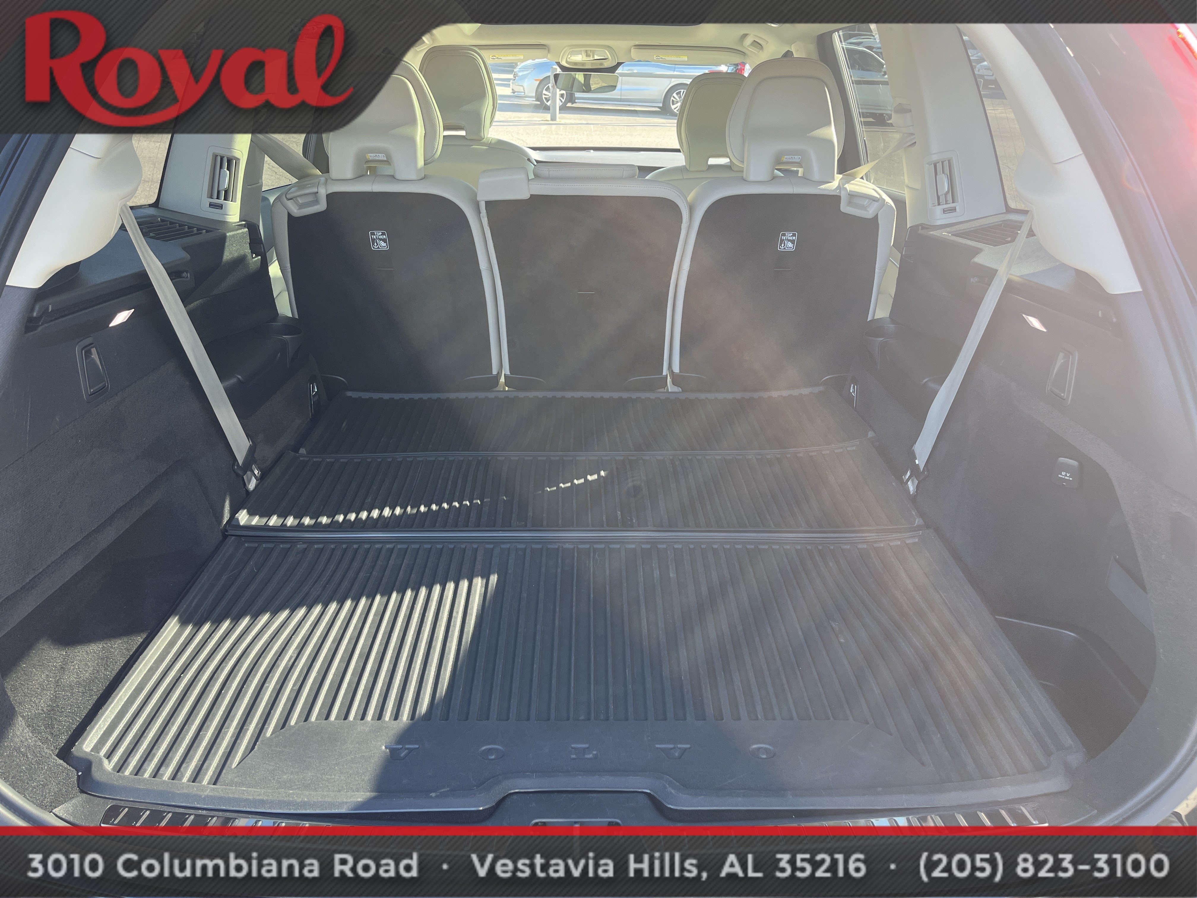 Certified 2024 Volvo XC90 B5 Core w/ Protection Package Premier AWD/4WD image 8