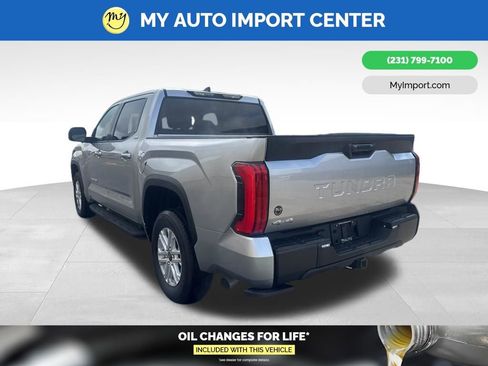 Used 2025 Toyota Tundra SR5 w/ SR5 Premium Package image 5