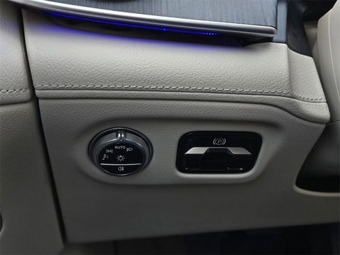 Used 2022 Mercedes-Benz EQS 450+ Sedan w/ Exclusive Trim Package image 30