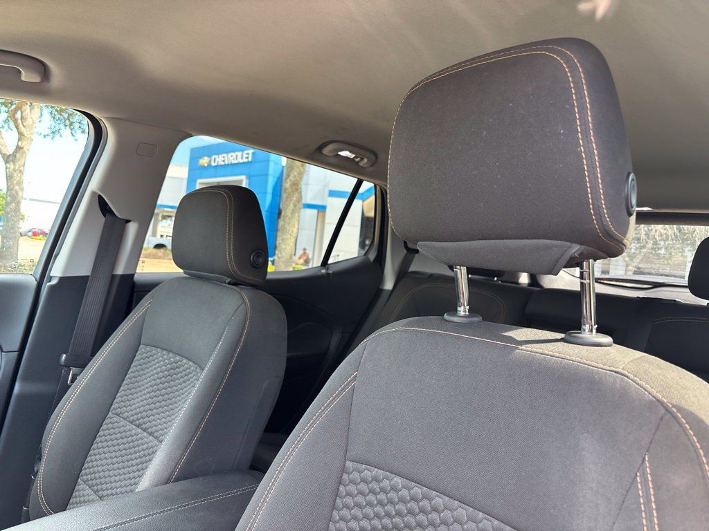 Used 2019 GMC Terrain SLE w/ Driver Convenience Package FWD image 12