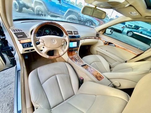 Used 2008 Mercedes-Benz E 320 E 320 BLUETEC Sedan 4D image 18