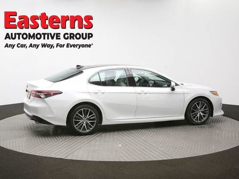 Used 2023 Toyota Camry XLE image 39