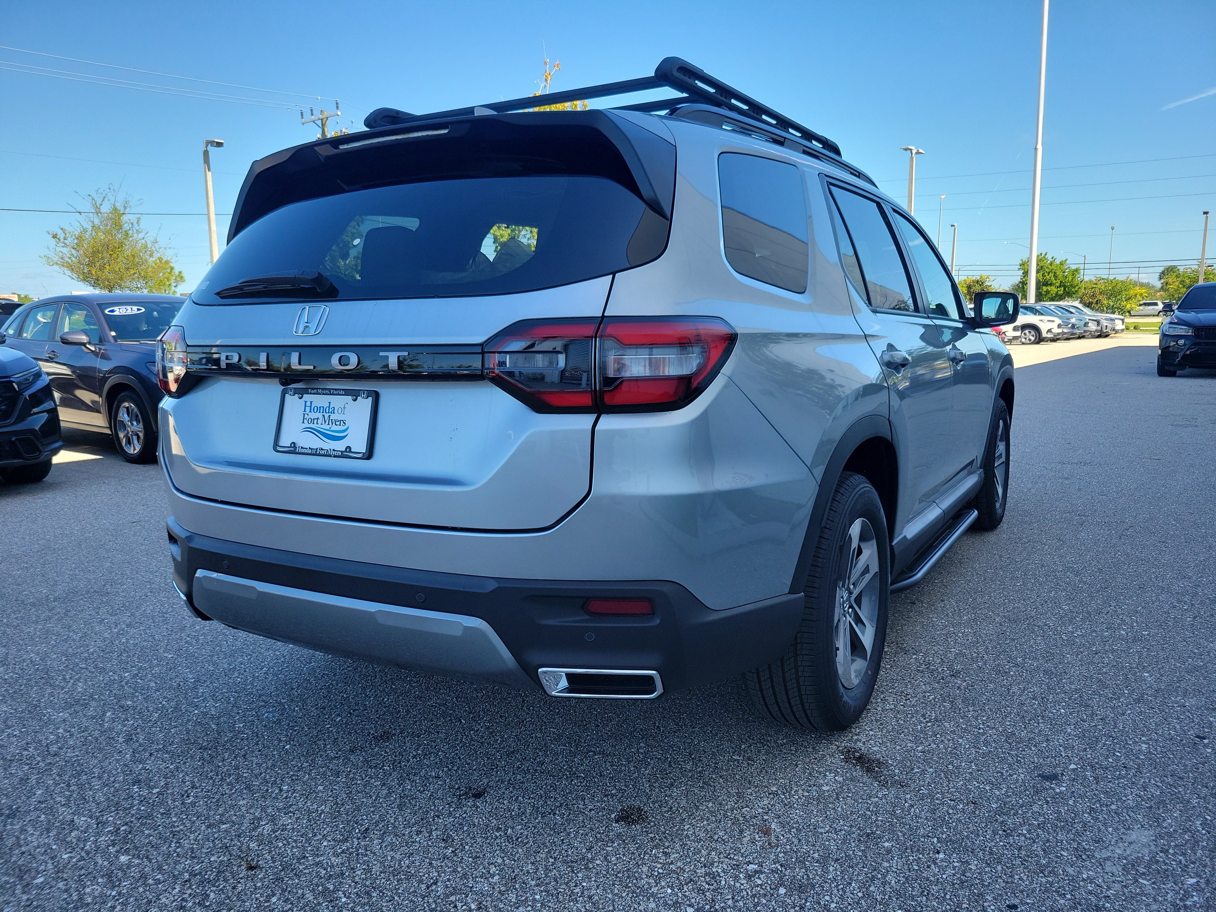 New 2026 Honda Pilot EX-L image 6