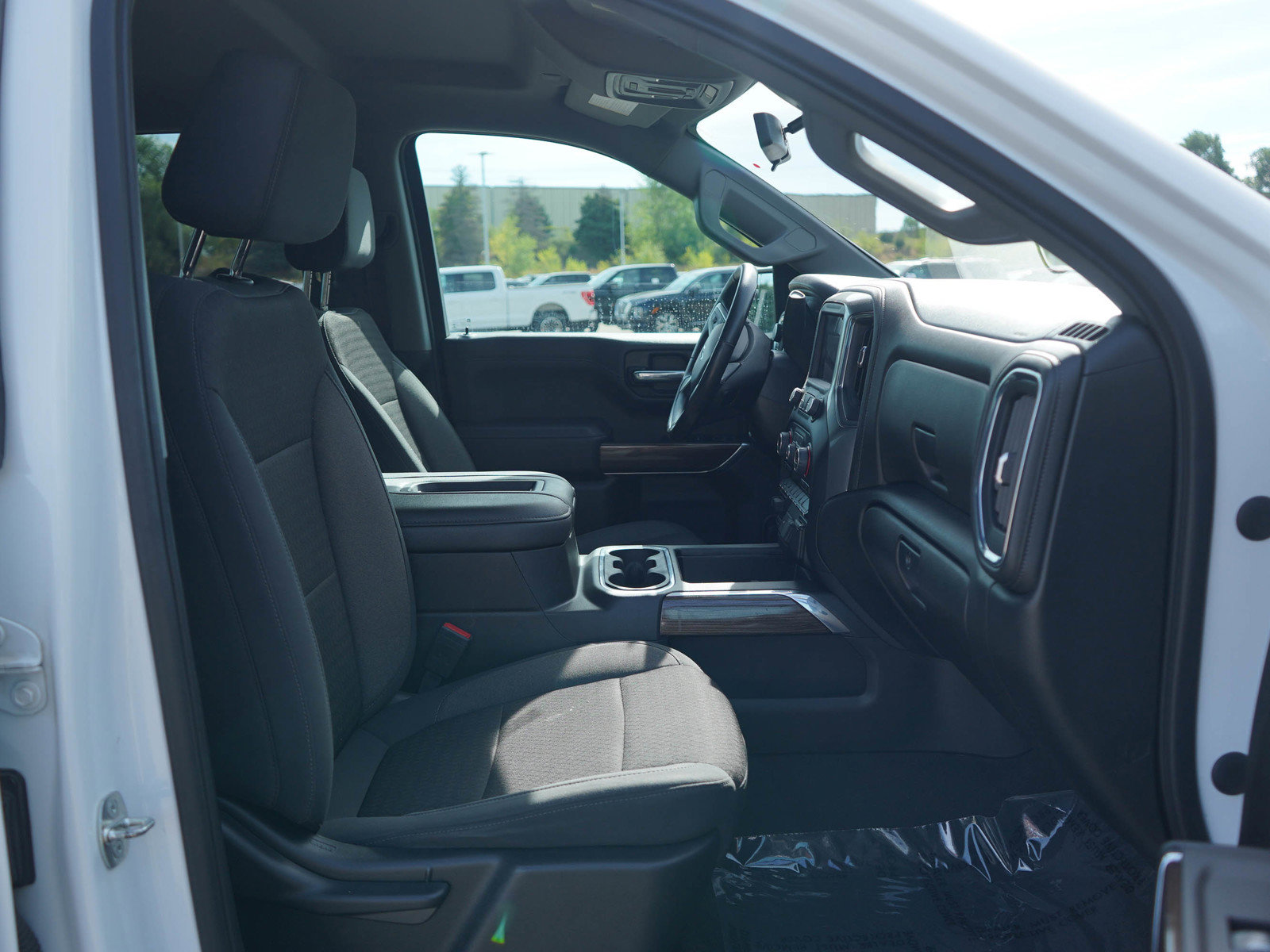 Used 2022 Chevrolet Silverado 1500 RST w/ True North Edition Plus AWD/4WD image 11