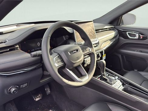 New 2026 Jeep Compass Limited image 22