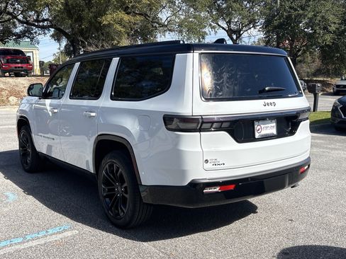 New 2026 Jeep Grand Wagoneer Summit image 6