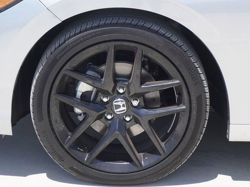 Used 2026 Honda Civic Sport image 4