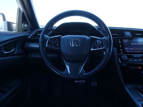 Used 2018 Honda Civic Sport Touring image 21