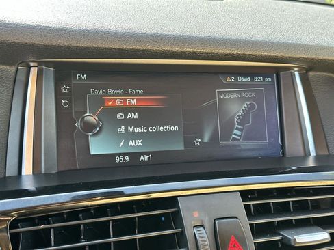 Used 2017 BMW X3 sDrive28i image 16