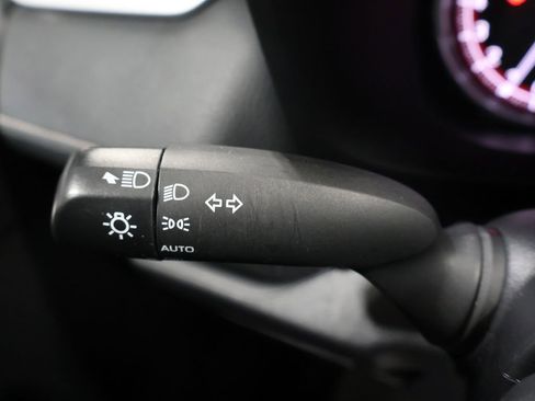 Used 2024 Toyota RAV4 XLE image 37