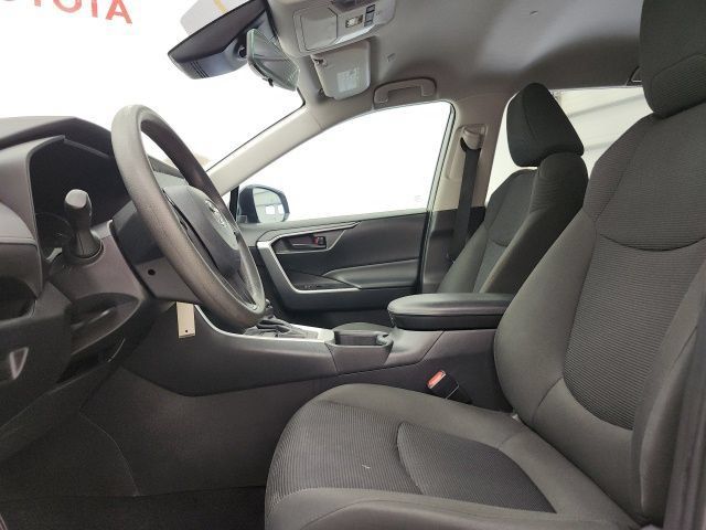 Certified 2025 Toyota RAV4 LE FWD image 14